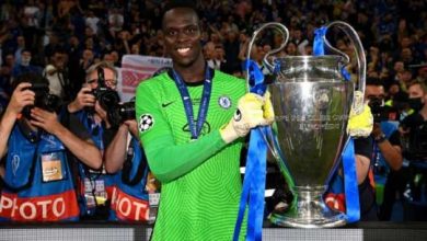 كانتي و هالاند الأفضل من خلال جوائز اليويفا