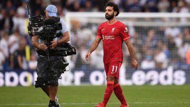 ليفربول يضرب ليدز بثلاثية في مباراة تاريخية لمحمد صلاح