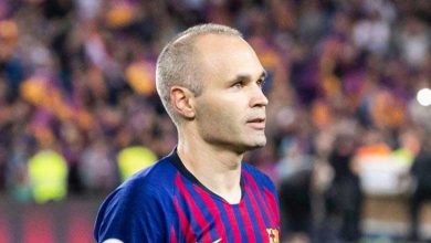 أندريس إنييستا أود العودة إلى برشلونة