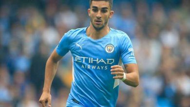 فيران توريس يريد برشلونة و تشافي متمسك بضمه