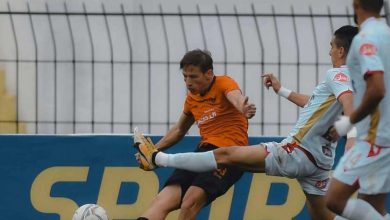 قطار الوداد يدهس نهضة بركان بثنائية اللافي و مبينزا