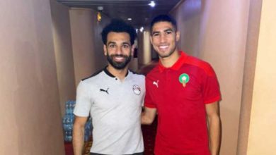 حكيمي ضد صلاح