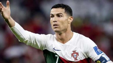 اينتراخت فرانكفورت يكشف عن اتصال مفاجئ من كريستيانو رونالدو